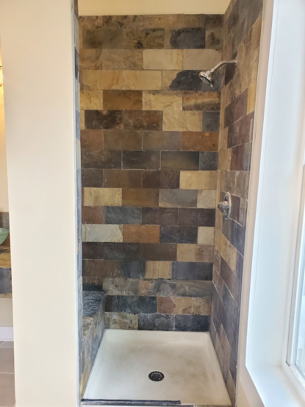 406 E Unaka Ave - Photo 7 of 18