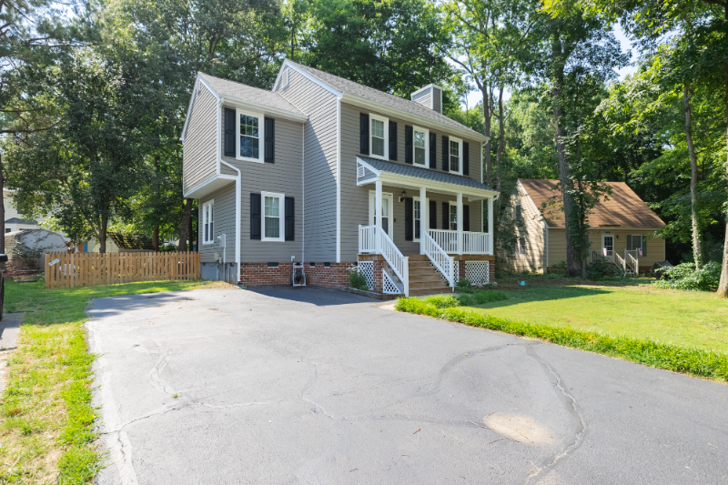 10257 Berrymeade Ct - Photo 2 of 34