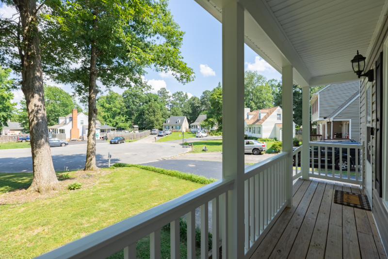 10257 Berrymeade Ct - Photo 4 of 34