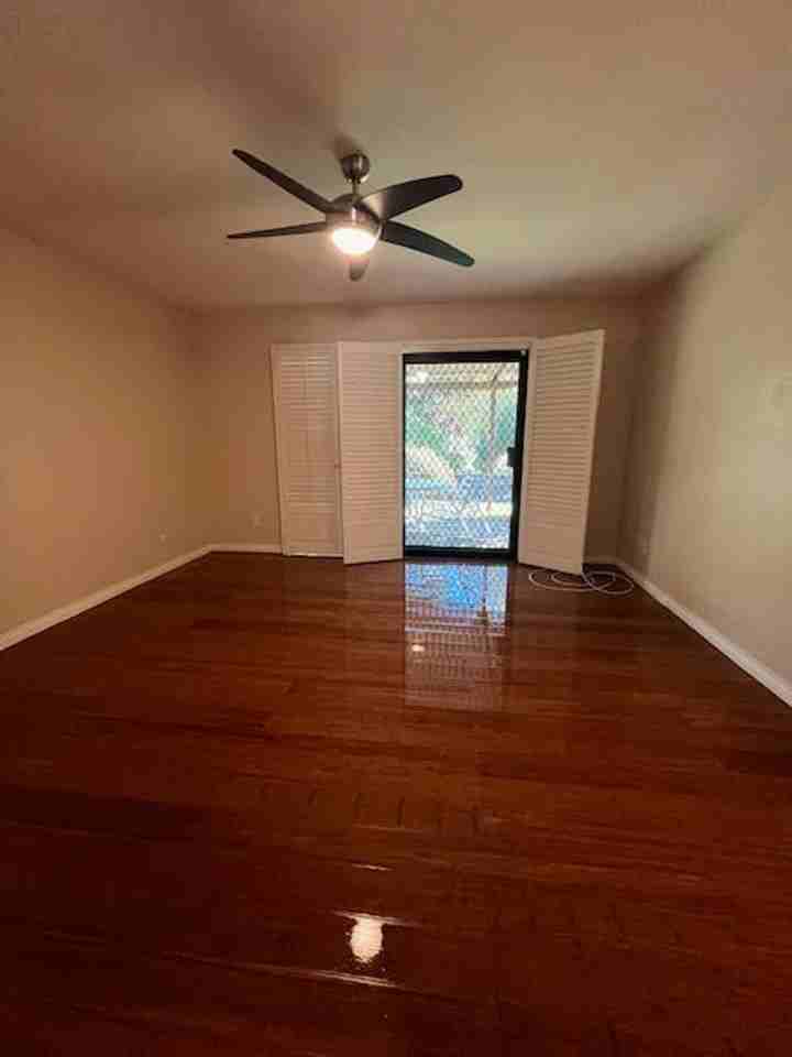 2095 Golden Circle Dr - Photo 5 of 18