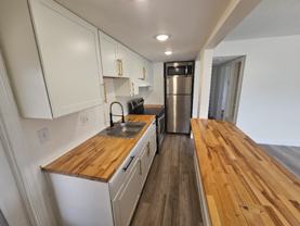 236 Se 9th Ave - Photo 1 of 1