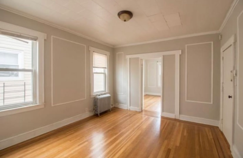 7 Sager Pl #2R - Photo 3 of 12