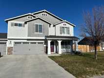 700 Sw Portal St - Photo 1 of 1