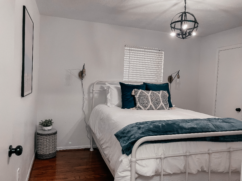 1308 Andrews St - Photo 7 of 21