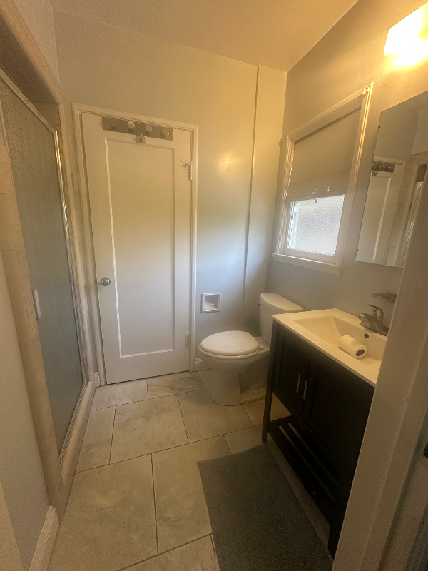303 E Park Ave - Photo 7 of 9