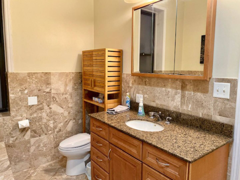 1434 W Fletcher St #1F - Photo 6 of 17