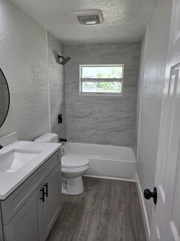 266 Diamond St - Photo 6 of 19