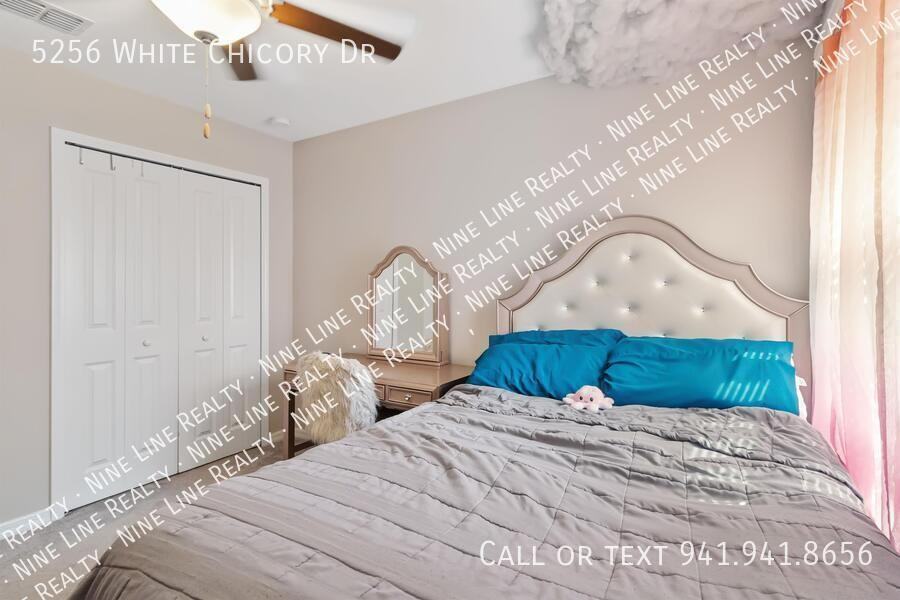 5256 White Chicory Dr - Photo 6 of 10