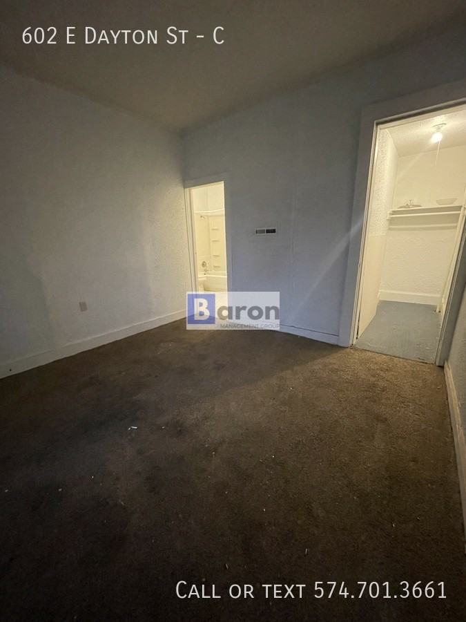 602 E Dayton St #C - Photo 3 of 5