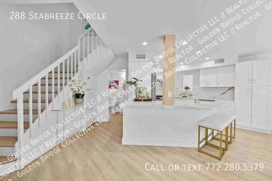 288 Seabreeze Cir - Photo 3 of 13