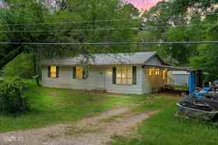 182 Belaire Dr - Photo 1 of 1