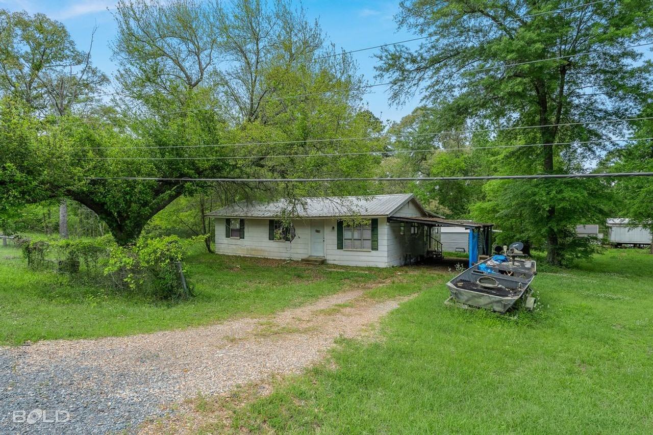 182 Belaire Dr - Photo 3 of 6