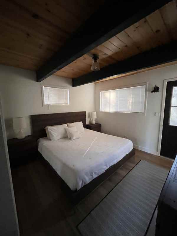 344 W Aeroplane Blvd - Photo 2 of 10