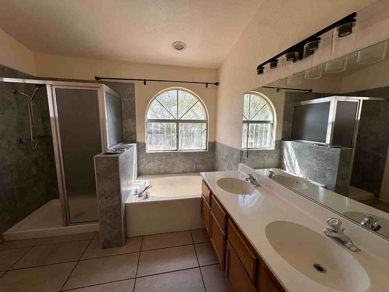 1585 Rowan Tree Dr - Photo 7 of 13
