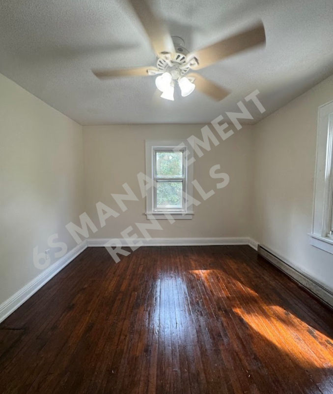 1100 Harrison Ave #1 - Photo 4 of 17