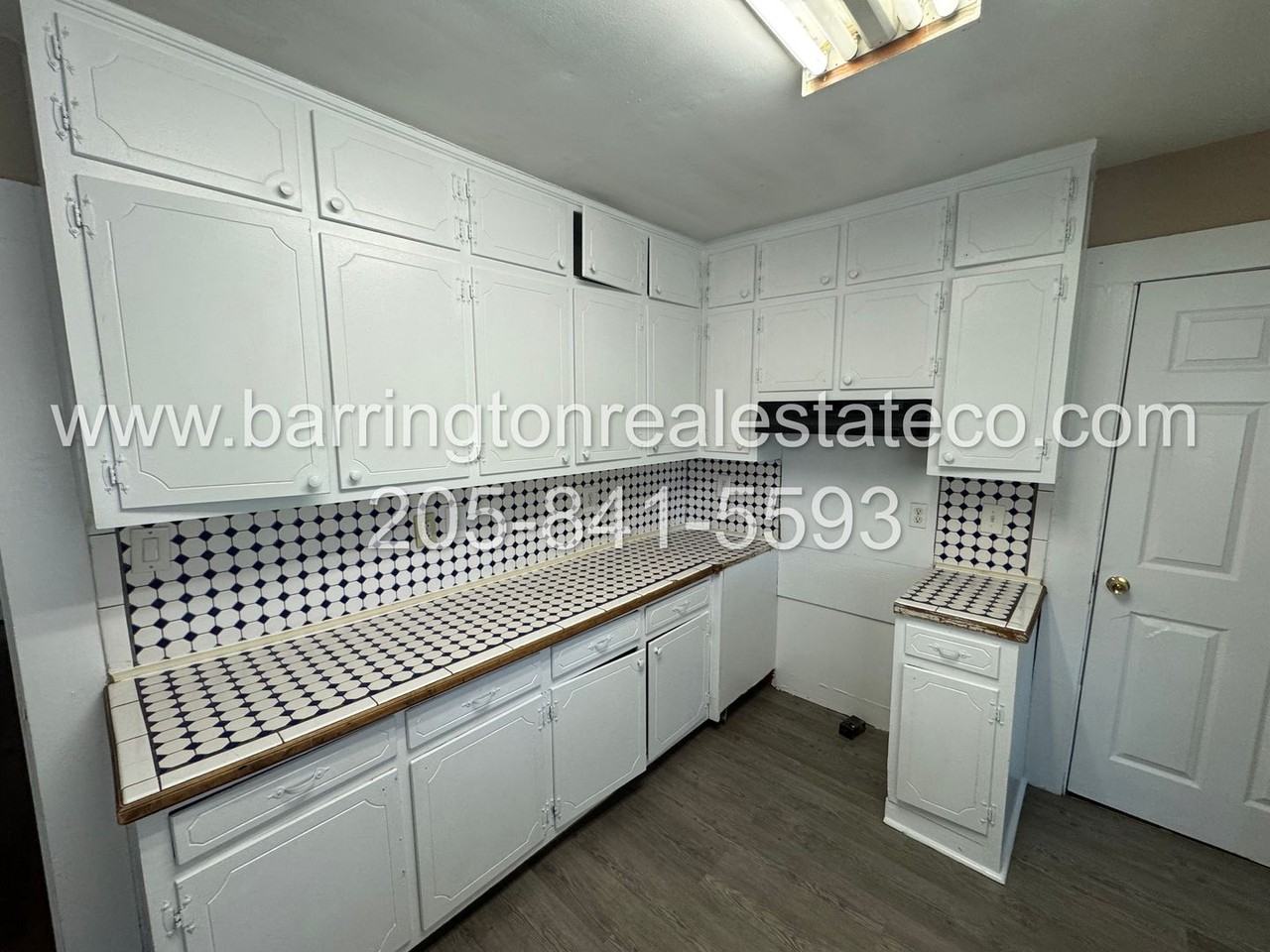 1731 Mountain Dr - Photo 3 of 8