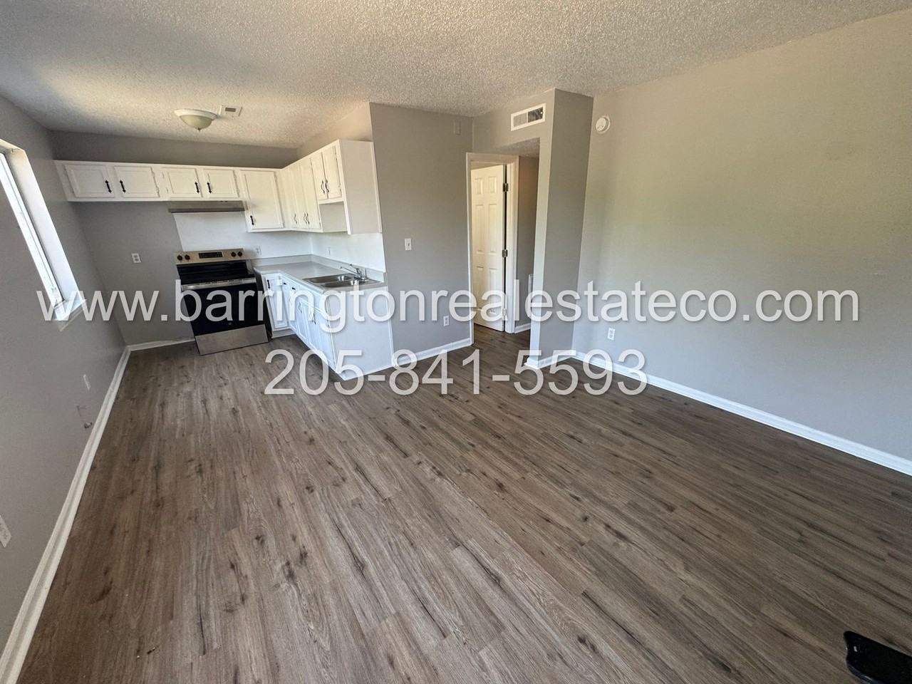 908 4th Ave W #4 - Photo 3 of 5