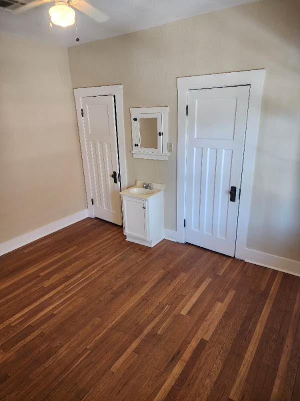 119 W Nevada Ave #213 - Photo 3 of 4