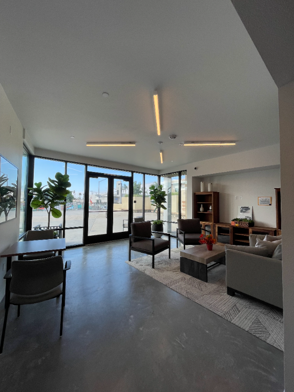 4320 44th St #205 - Photo 3 of 20