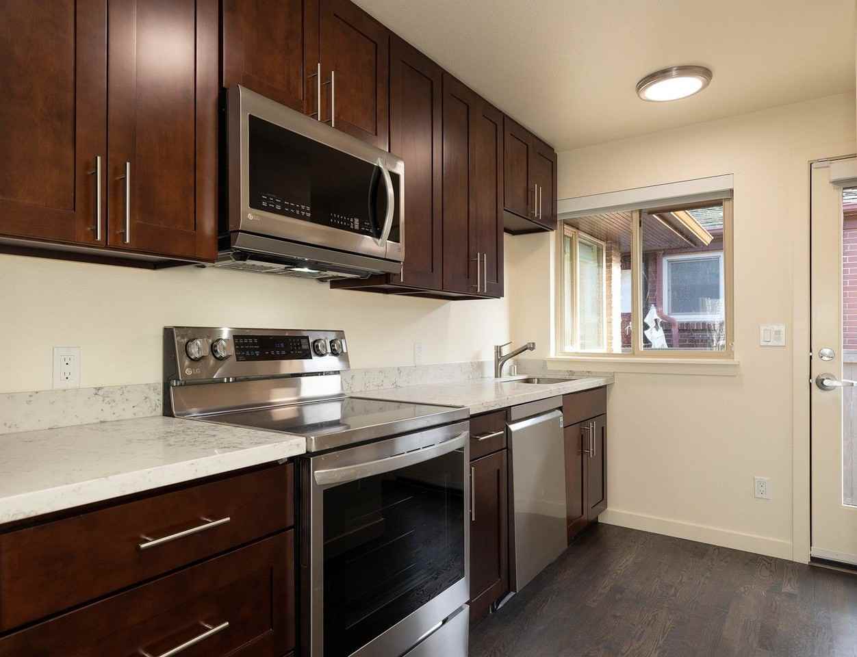 5818 26th Ave Nw - Photo 6 of 22