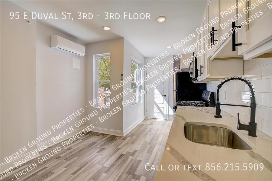 95 E Duval St #3rdFL - Photo 6 of 11