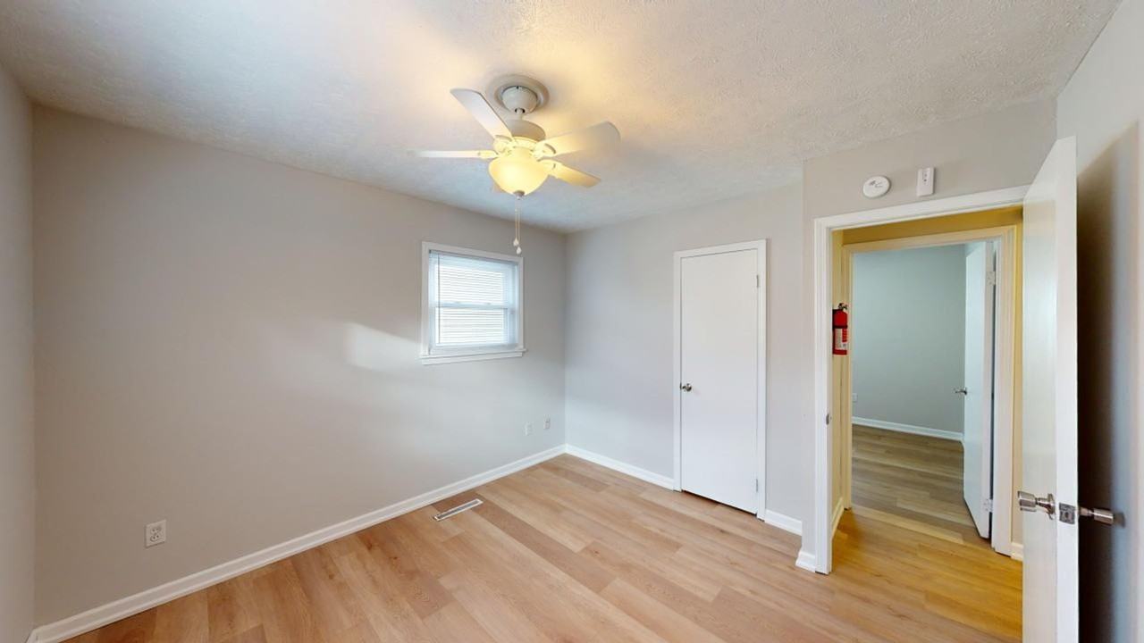 1009 Minerva Ave - Photo 7 of 12