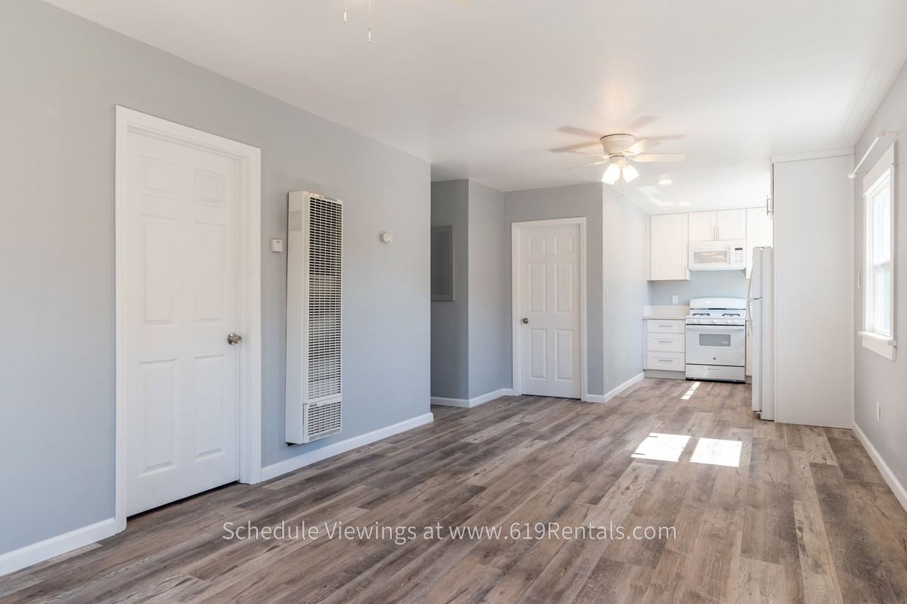 4265 34th St - Photo 4 of 13