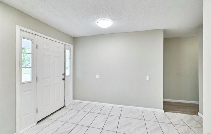 11951 Jerries Ln - Photo 2 of 31