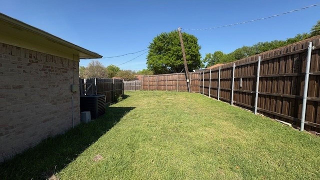 4318 Segura Ct S - Photo 2 of 11