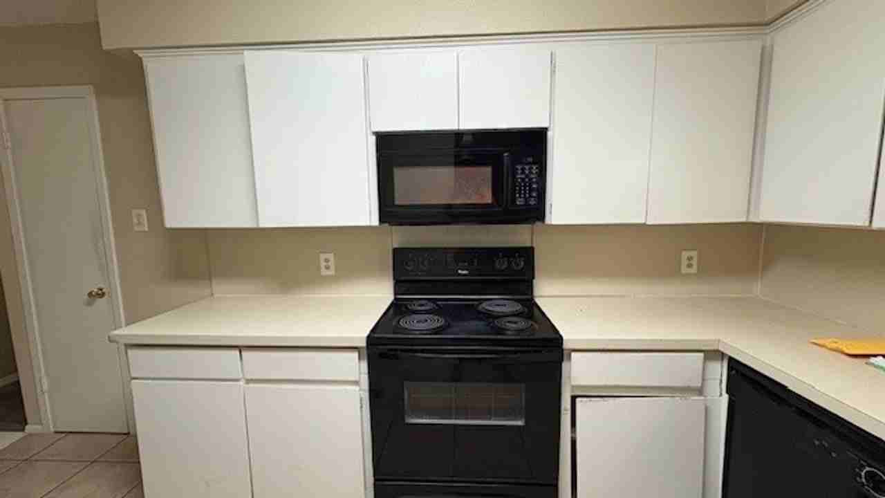 4318 Segura Ct S - Photo 7 of 11