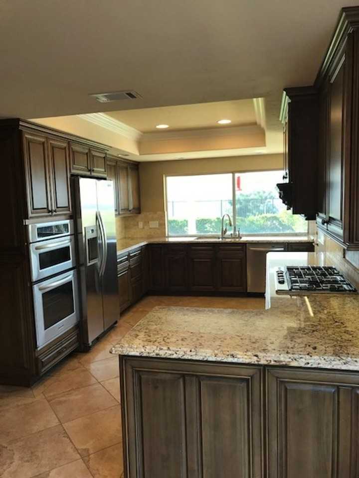 5652 Highgate Ter - Photo 2 of 12