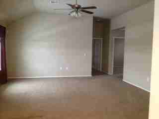 2249 Nw 198th St - Photo 5 of 7