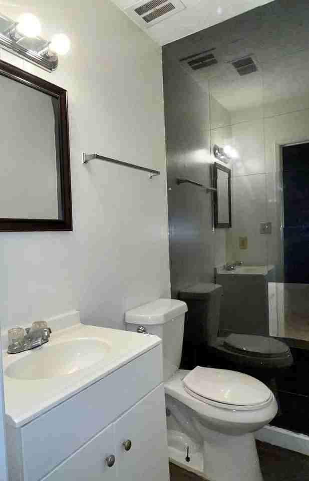 8832 E Bourne Dr - Photo 7 of 9