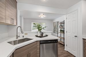 featured image of 1201 Anacortes Ave Ne