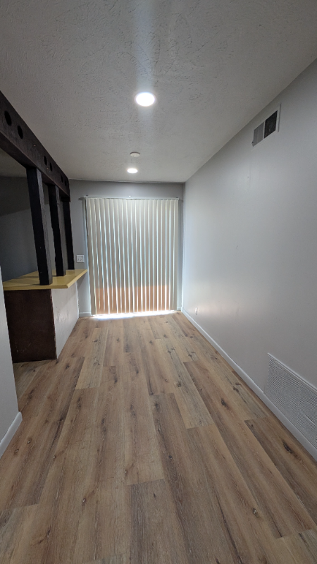 815 E Wayne Ave - Photo 2 of 4