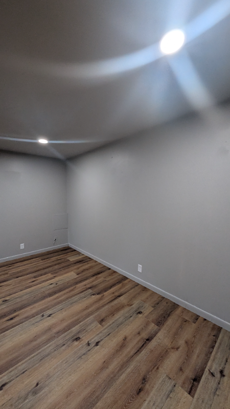 815 E Wayne Ave - Photo 3 of 4