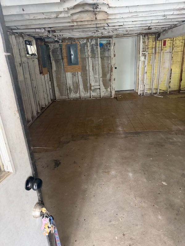 318 Murphy Ave - Photo 4 of 4