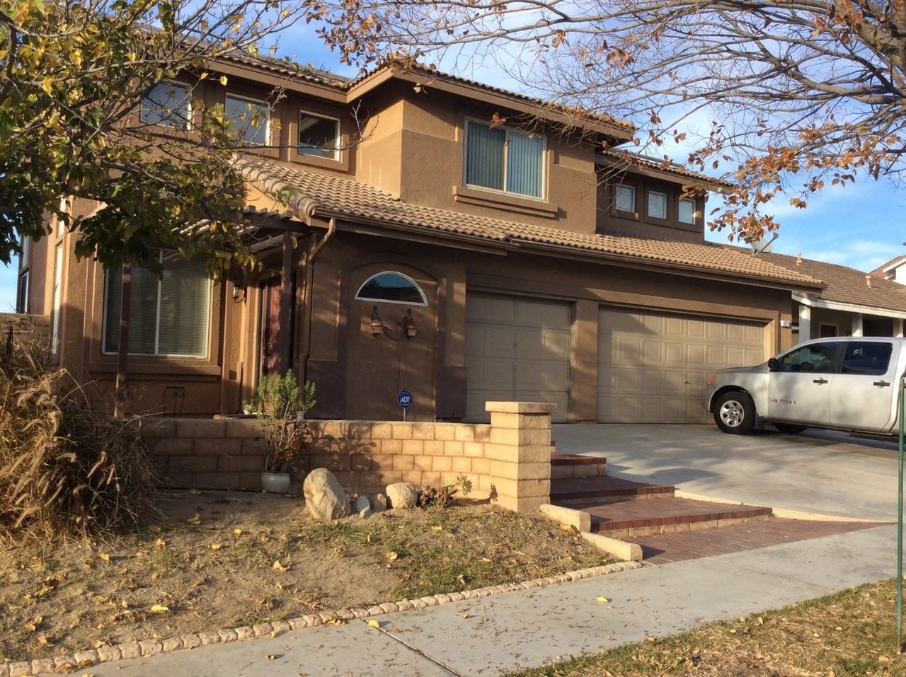 1421 Hermosa Dr - Photo 2 of 2