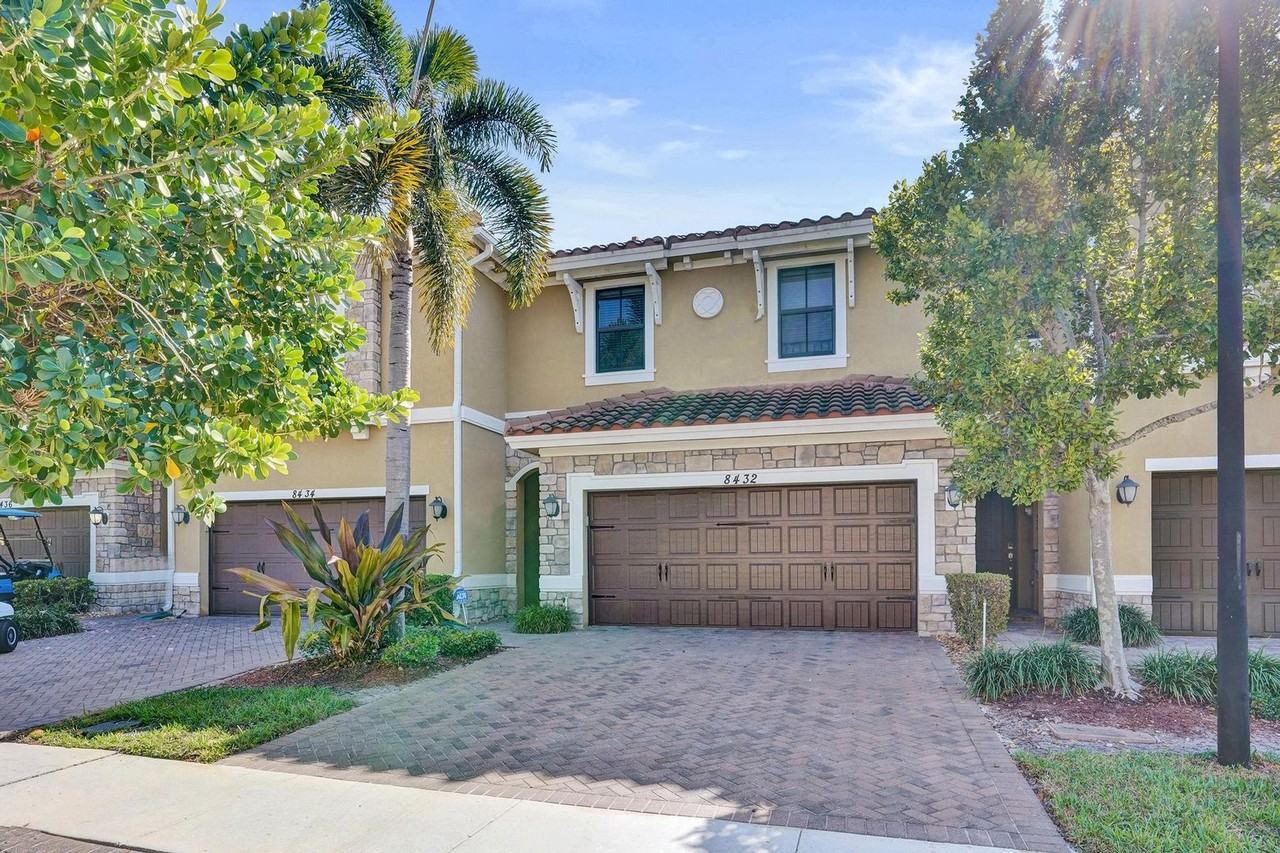 8432 Blue Cove Way - Photo 2 of 50