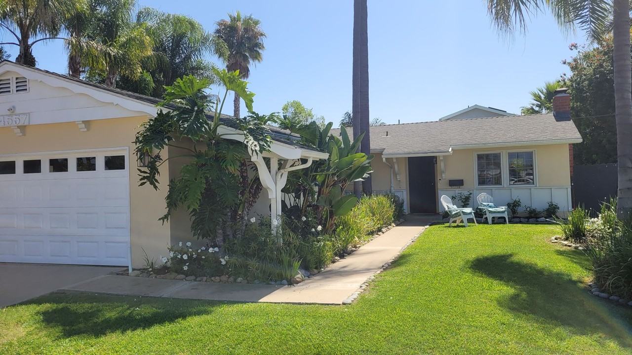 4557 Mount Herbert Ave - Photo 2 of 28