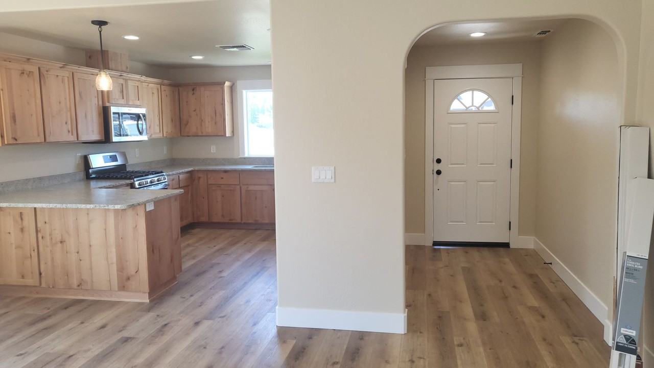 2950 Sw Coopers Landing Ct - Photo 2 of 18