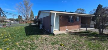 featured image of 4207 Laverne Ave