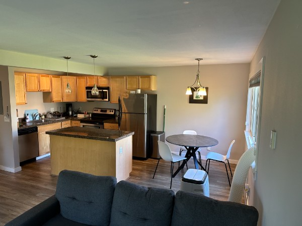 1116 S 27th St #D201 - Photo 2 of 9