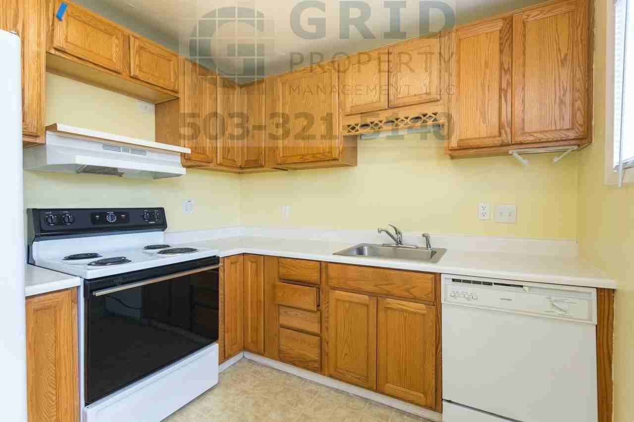 4919 Ne 86th Ave - Photo 5 of 19