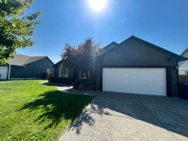 featured image of 1906 E 14th Ave