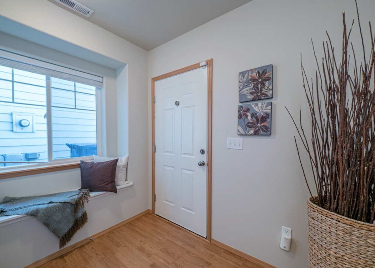 11719 12th Ave W - Photo 2 of 17