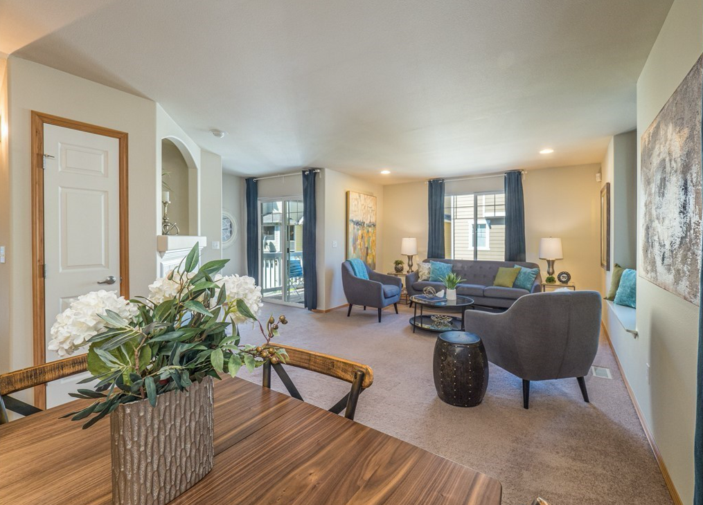 11719 12th Ave W - Photo 5 of 17