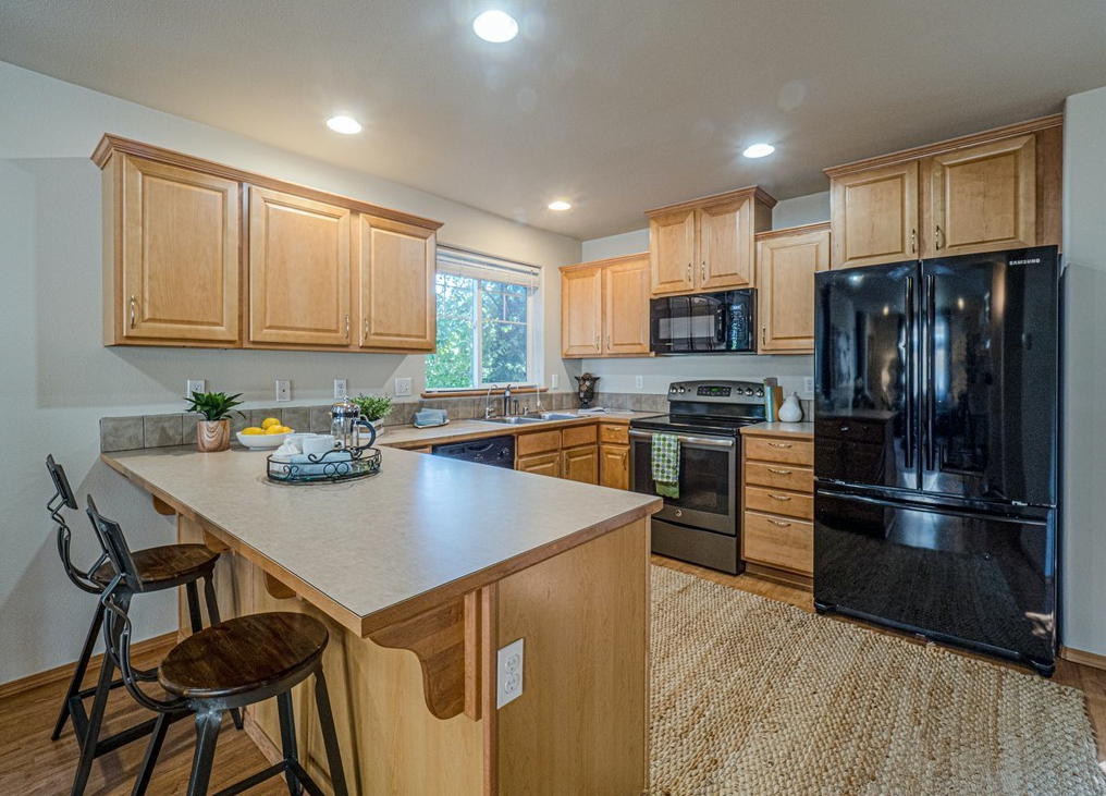 11719 12th Ave W - Photo 7 of 17