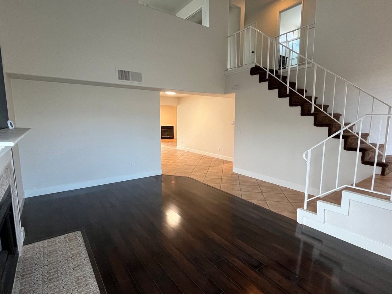 9674 Bundy Dr - Photo 4 of 31