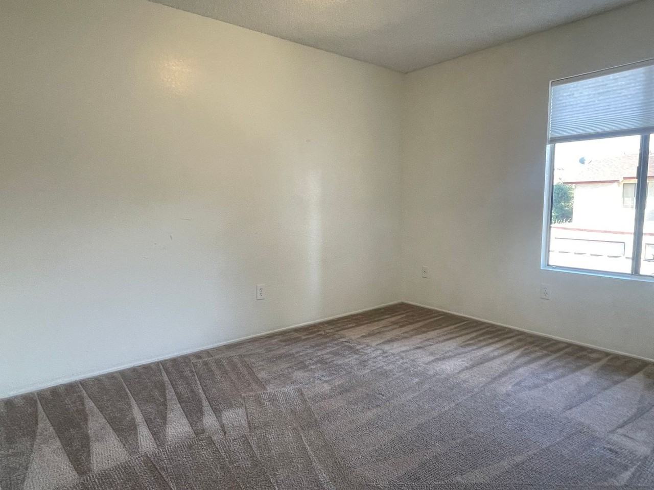 4504 Tierra Verde St #C - Photo 7 of 10
